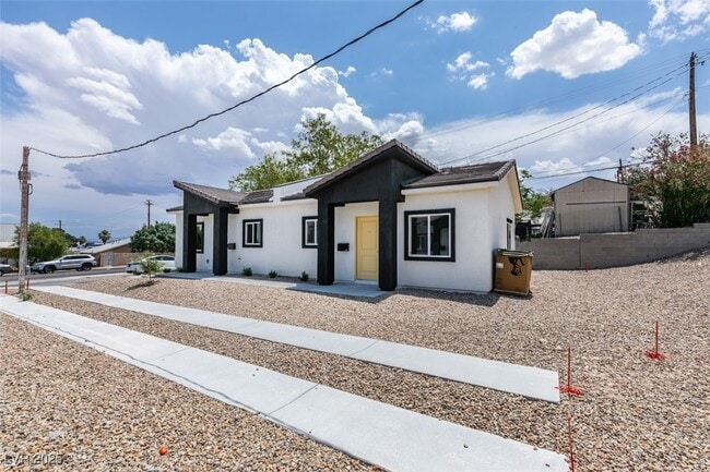 Building Photo - 367 N 16th St