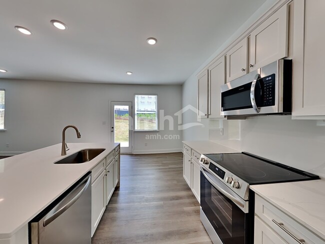 Foto del edificio - 1354 Soapstone Rd
