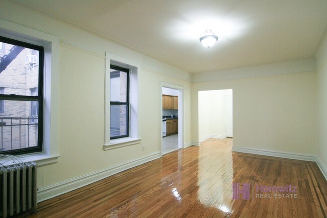 Building Photo - 3564 80th St