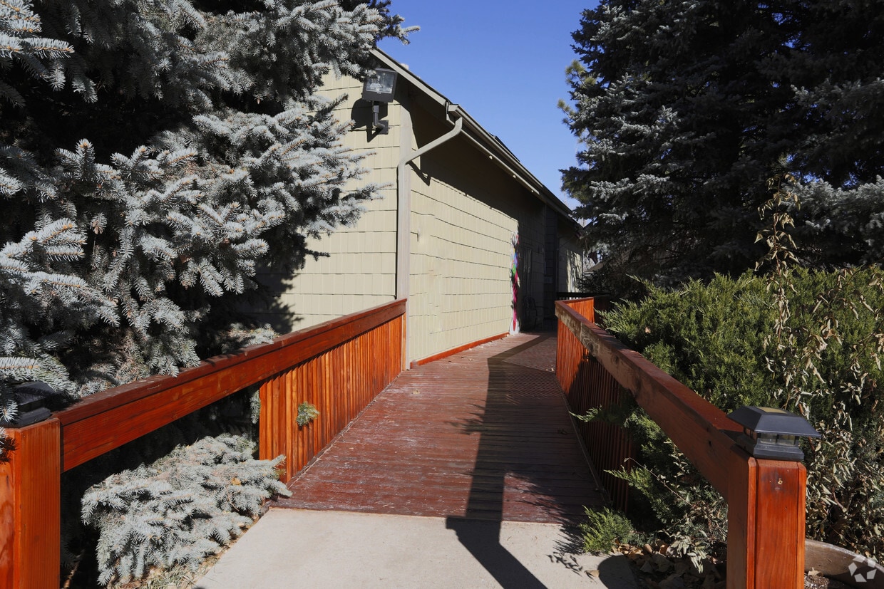 Brookview Apartments Fort Collins