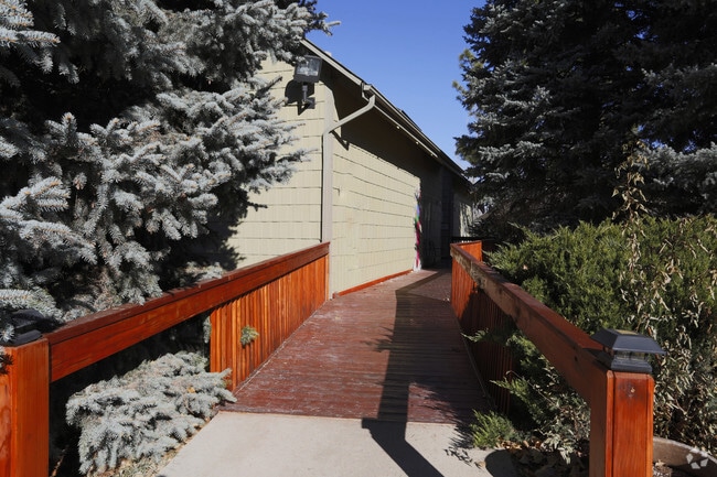 Building Photo - Brookview Apartments