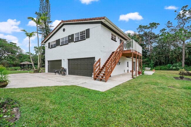 Building Photo - 6750 NW 81st Terrace
