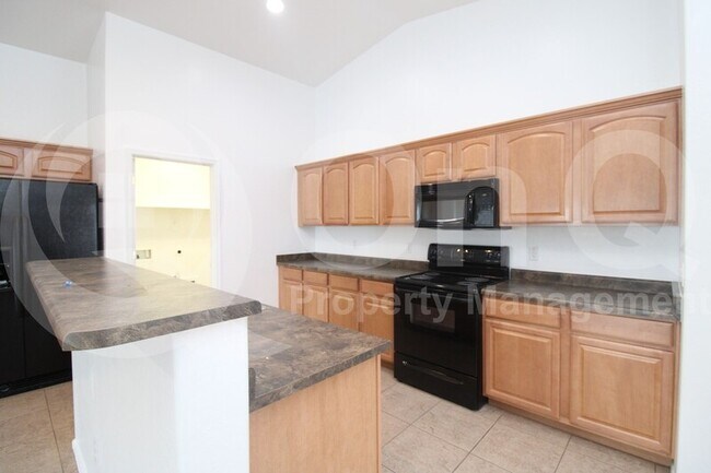 Foto del edificio - 29654 W Weldon Ave