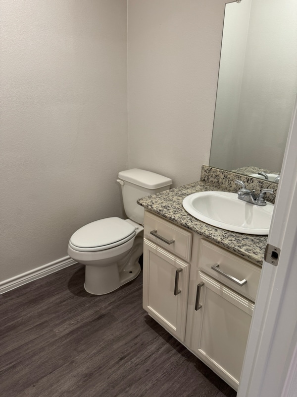 Building Photo - 3601 Barnacle Dr