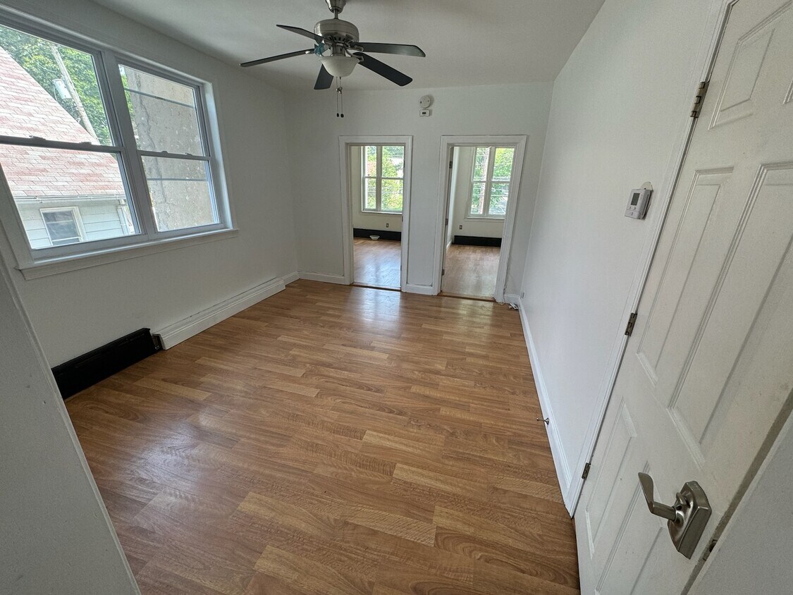 2 Manor Rd 286 Manor Rd, Staten Island, NY 10314 - 286 Manor Rd Staten Island, NY ...