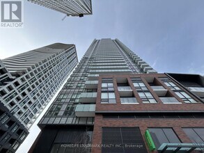 Building Photo - 4130 Parkside Village Dr