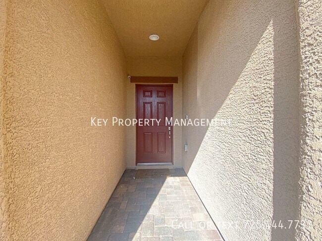 Building Photo - BEAUTIFUL 3 BED 2 BATH SINGLE STORY HOME I...