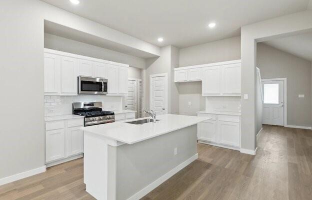 Foto del edificio - 5302 Gentle Rain Dr