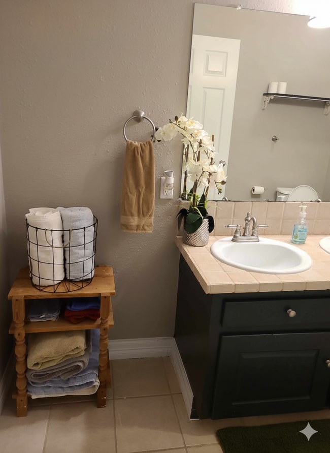 Foto del edificio - 6501 Jefferson Blvd