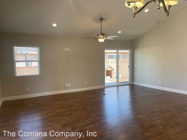 Building Photo - 3 br, 2 bath House - 821 Ramona Avenue