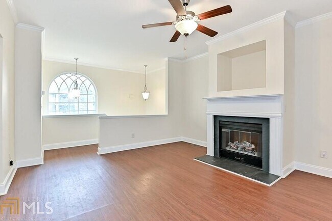 Foto del edificio - 2797 Peek Rd NW