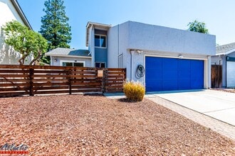 Building Photo - 4778 Eagle Lake Dr