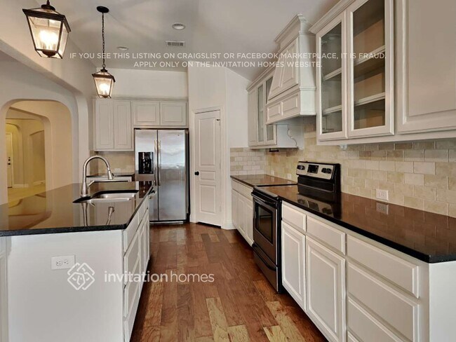 Foto del edificio - 581 Magnolia Pkwy