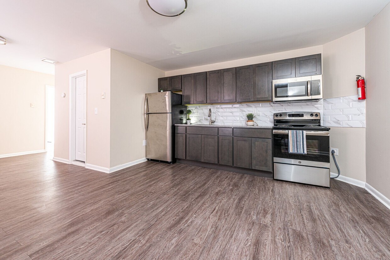 300 Main St, West Orange, NJ 07052 Apartments in West Orange, NJ