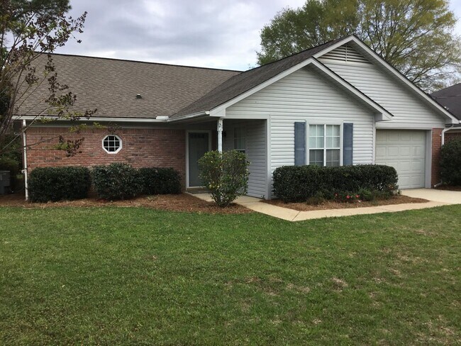 Foto del edificio - UPCOMING FAIRHOPE COTTAGE