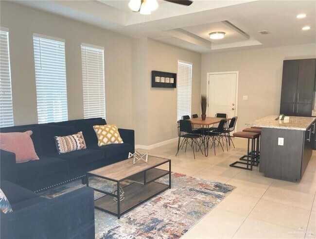 Building Photo - 3007 Javalina Ave