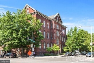 Building Photo - 1408 Q St NW
