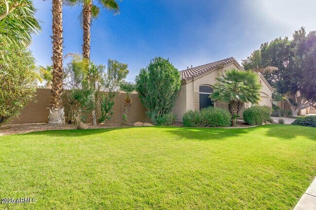 Building Photo - 3531 S Barberry Pl