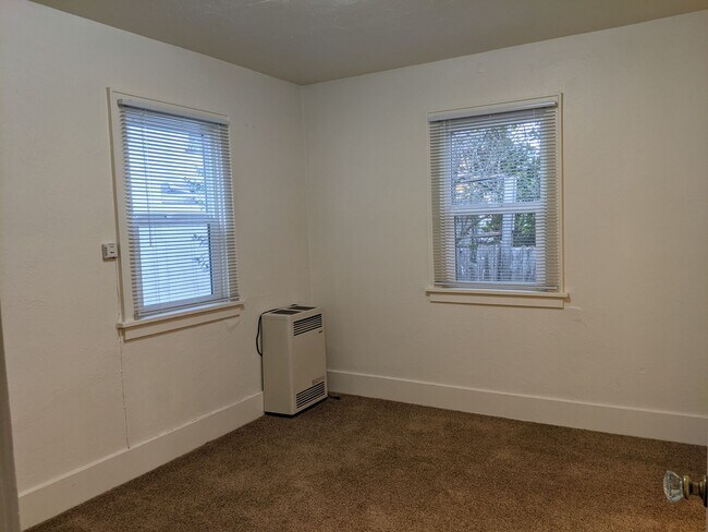 Foto del edificio - Nice 2-Bedroom, 1-Bath Duplex In Downtown Eugene!
