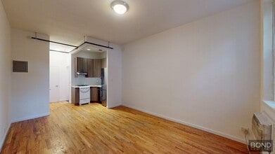 Building Photo - 347 E 76th St