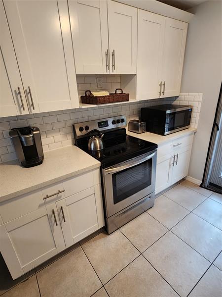 Foto del edificio - 3212 NE 7th St