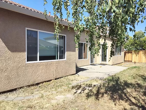 Building Photo - 2271 Celtic Dr