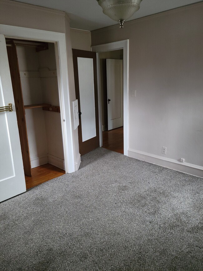 3731 N Morris Blvd, Shorewood, WI 53211 Townhouse for Rent in