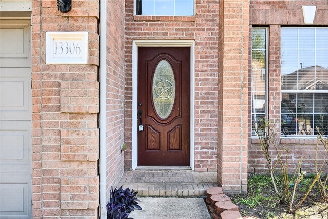 Building Photo - 13306 Babbitt St