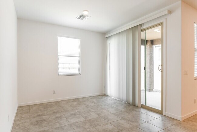 Foto del edificio - 25320 N 144th Dr