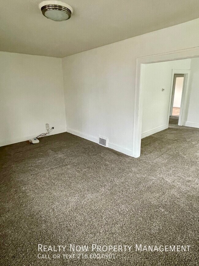 Foto del edificio - 3783 E 144th St
