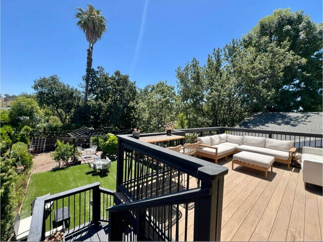 Foto del edificio - 726 Beall St