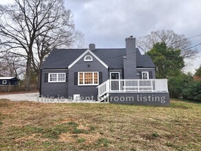 Building Photo - 1516 E Geer St