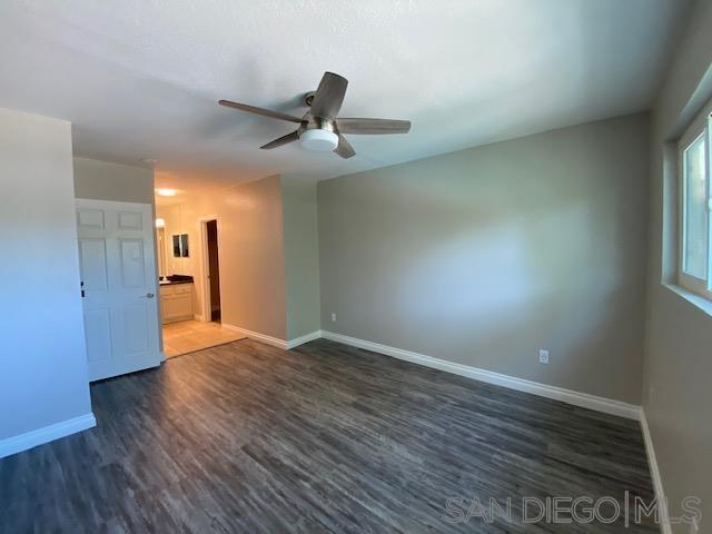 Foto del edificio - 9860 Dale Ave