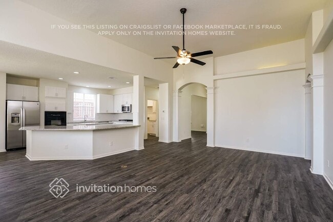 Building Photo - 12802 Magnolia Leaf St