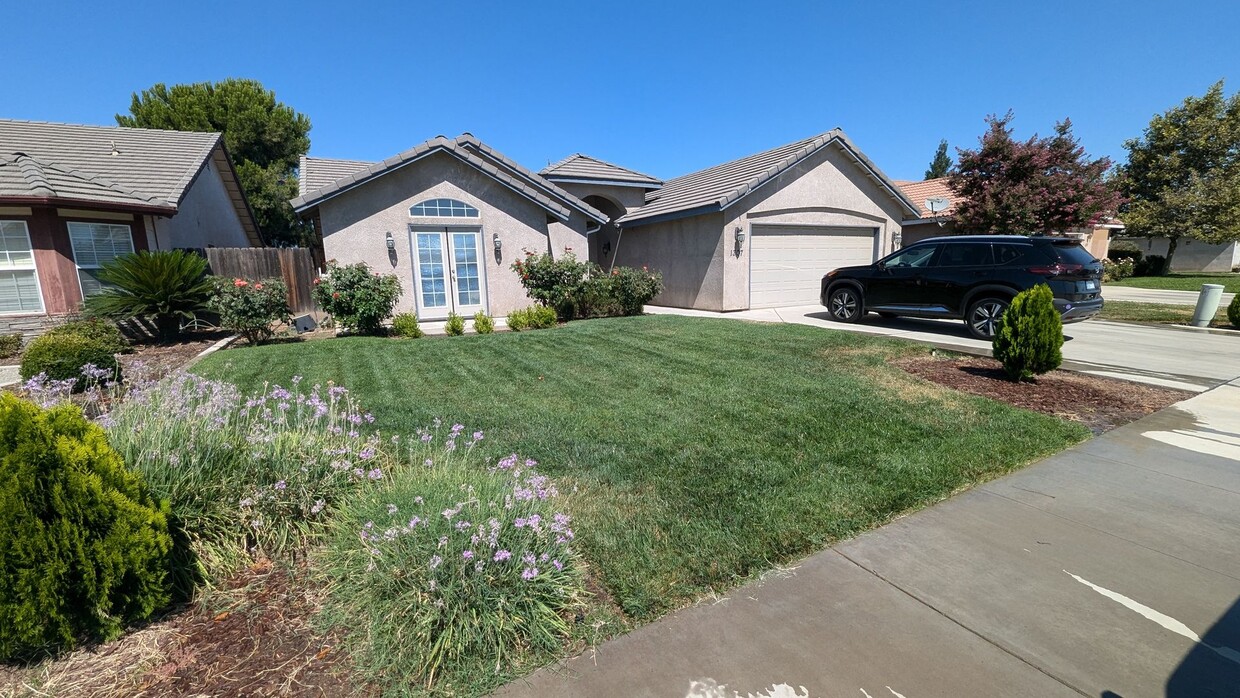 1307 Patsy St, Porterville, CA 93257 House Rental in Porterville, CA