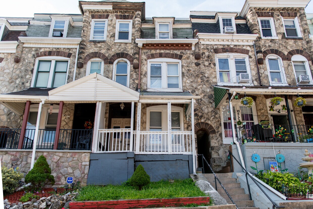 Foto principal - 638 N 6th St