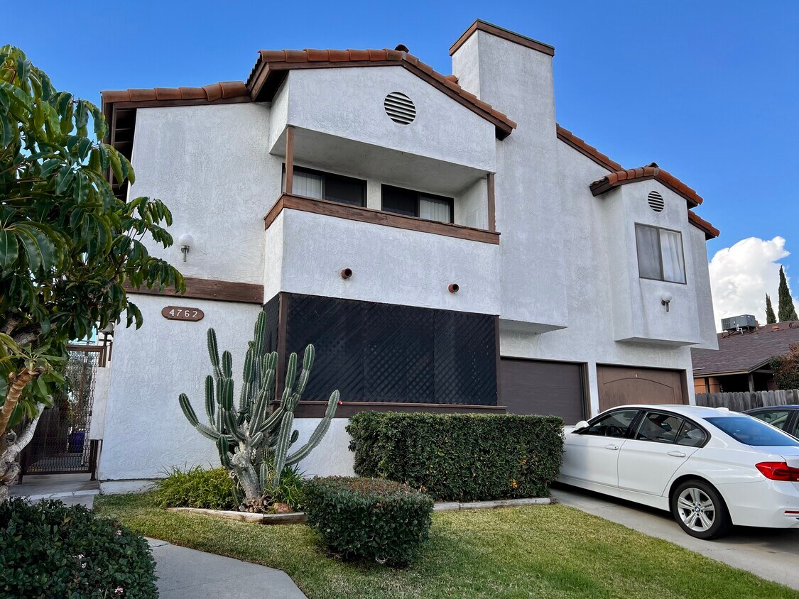 Primary Photo - 4762 33rd St