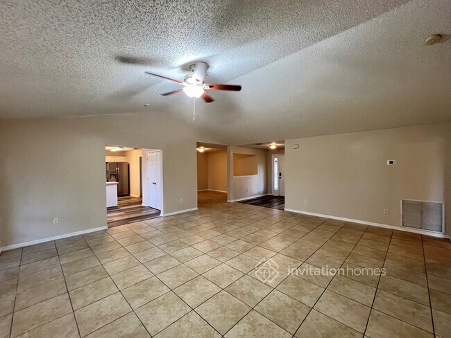 Foto del edificio - 4465 SW Idlewild St