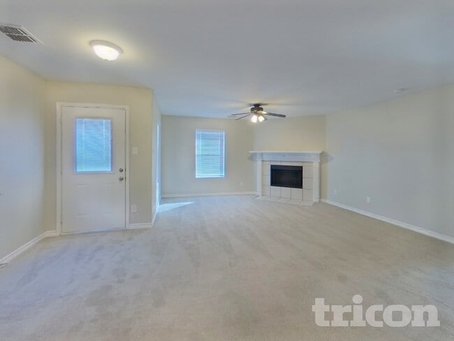 Building Photo - 12713 Carpenter Ln