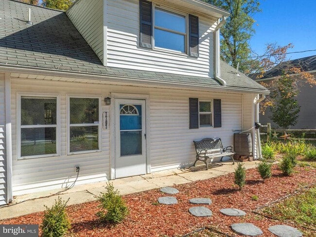 Foto del edificio - 7707 Warsaw Ave