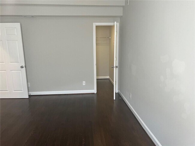 Building Photo - 3096 Dawson Ln SW