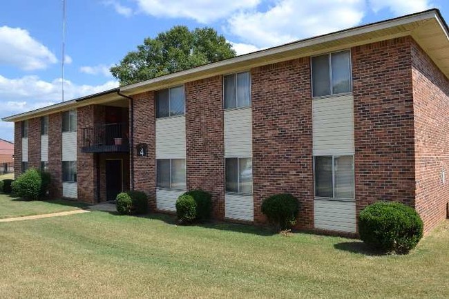 Building Photo - Albany Acres Apartments