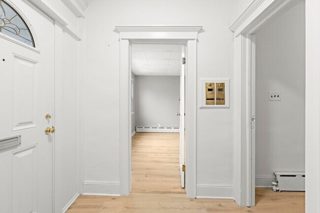 Foto del edificio - 736 2nd St