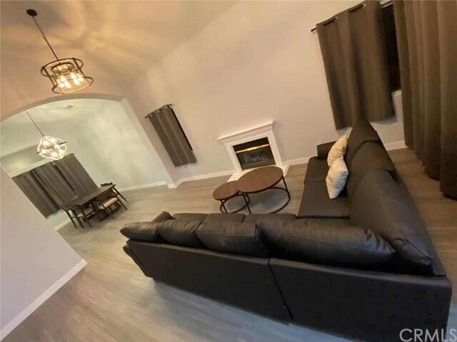 Building Photo - 7940 Summerlin Pl