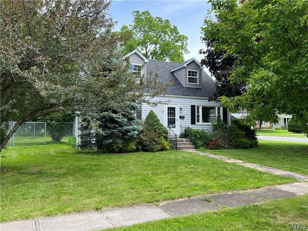 Foto principal - 202 Elm St