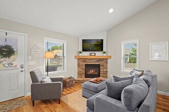 Building Photo - 263 Camp Rock Rd