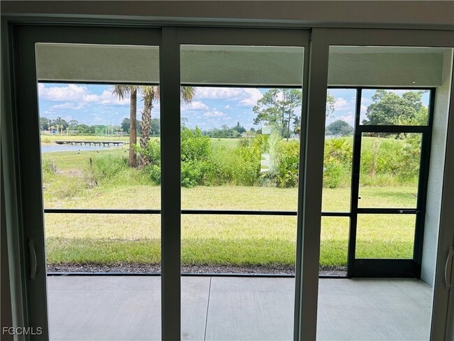 Foto del edificio - 9156 Leatherwood Loop