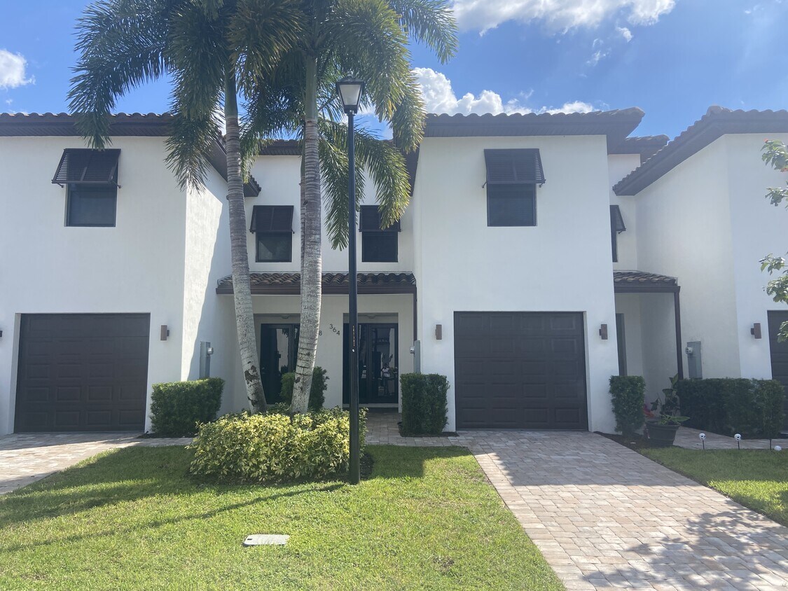 364 Bella Sol Way, West Palm Beach, FL 33406 Townhome Rentals in West