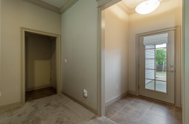 Foto del edificio - 3306 Belinda Ct