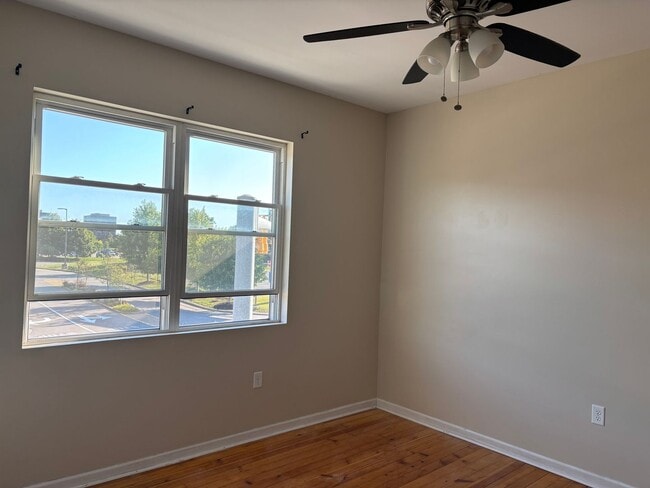 Foto del edificio - 580 Amherst St